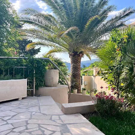 Appartamento Romana I *