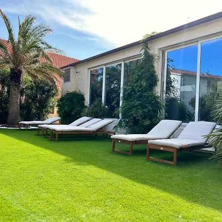 Appartement Romana I *