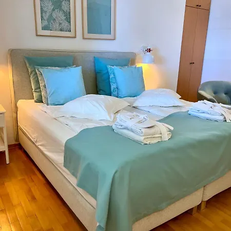 Romana I Apartamento *